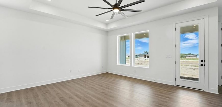 Homes for Sale in Kansas City, MO 64155 | 1611 NW 105th Terrace