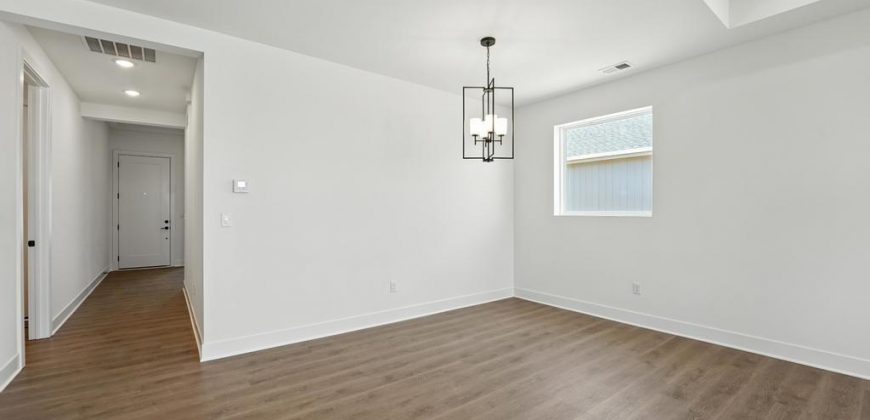 Homes for Sale in Kansas City, MO 64155 | 1611 NW 105th Terrace