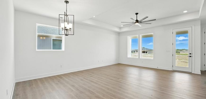 Homes for Sale in Kansas City, MO 64155 | 1611 NW 105th Terrace