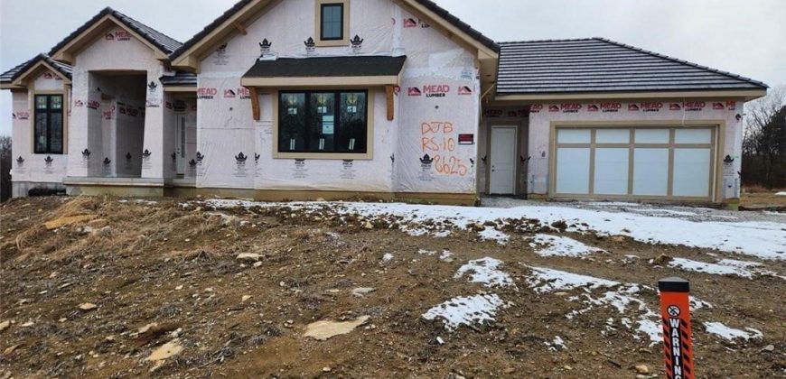 Homes for Sale in Parkville, MO 64152 | 8625  Westridge Court