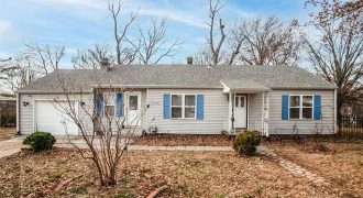 Homes for Sale in Kansas City, MO 64119 | 4928 N Topping Avenue