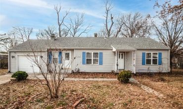 Homes for Sale in Kansas City, MO 64119 | 4928 N Topping Avenue