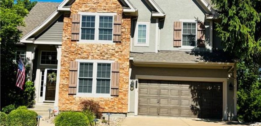 Homes for Sale in Kansas City, MO 64157 | 9708 N Laurel Avenue