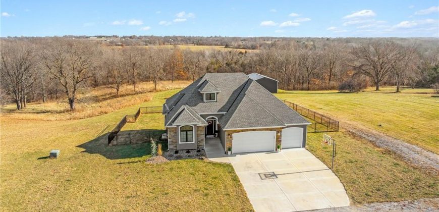 Homes for Sale in Liberty, MO 64068 | 925  County Road B