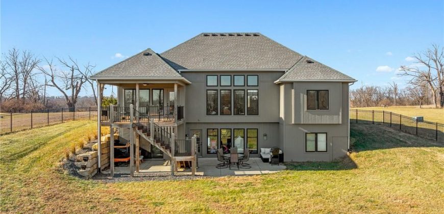 Homes for Sale in Liberty, MO 64068 | 925  County Road B