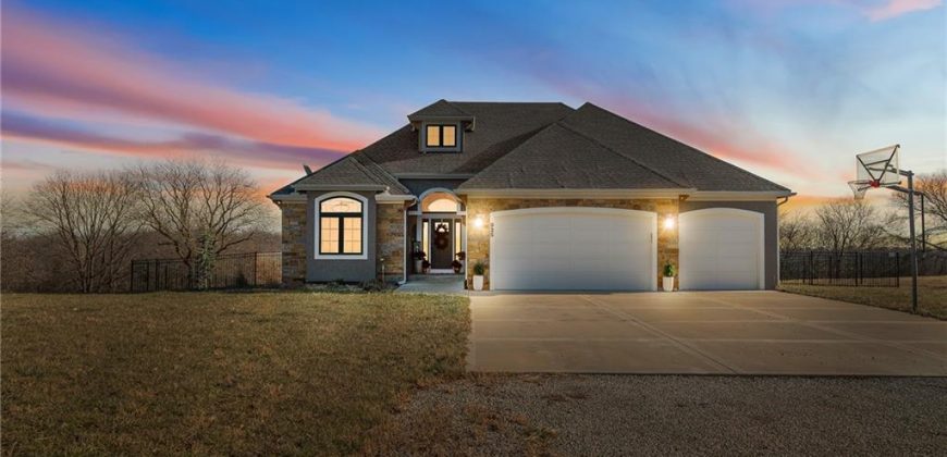 Homes for Sale in Liberty, MO 64068 | 925  County Road B