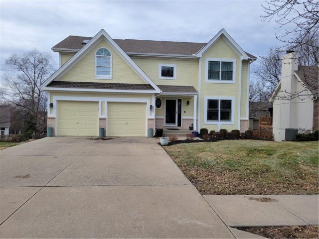 Homes for Sale in Kansas City, MO 64151 | 8008 N Chatham Avenue