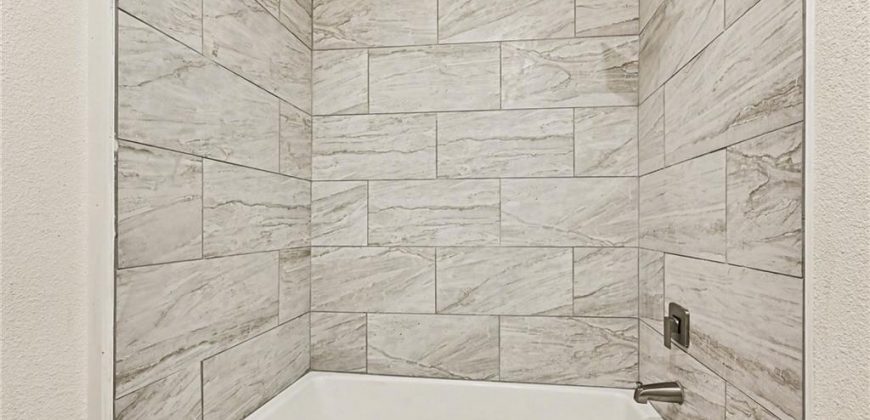 Homes for Sale in Kansas City, MO 64119 | 6221 N Wheeling Avenue