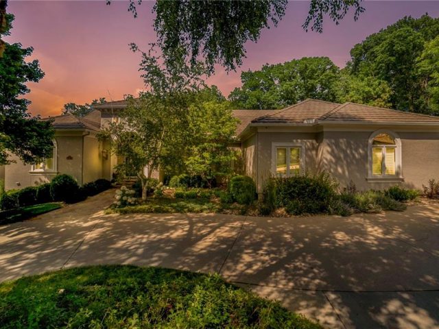 Homes for Sale in Kansas City, MO 64152 | 6411  Muirfield Street