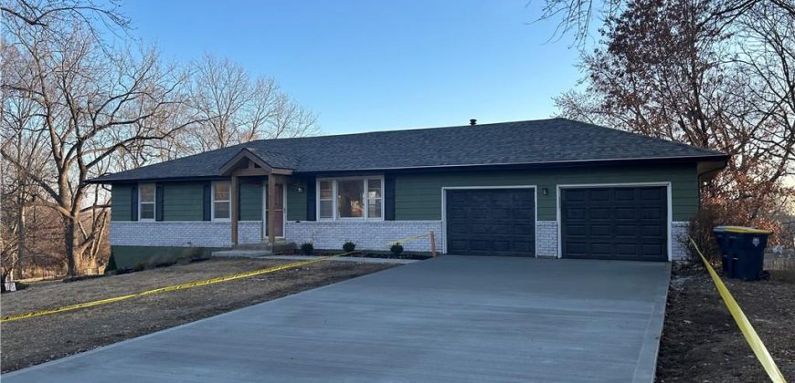 Homes for Sale in Kansas City, MO 64118 | 301  81st Street