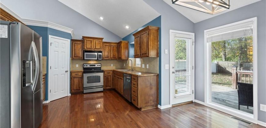 Homes for Sale in Kansas City, MO 64155 | 708 NE 99TH Street