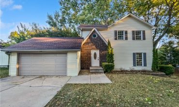 Homes for Sale in Kansas City, MO 64152 | 7518  76th Place