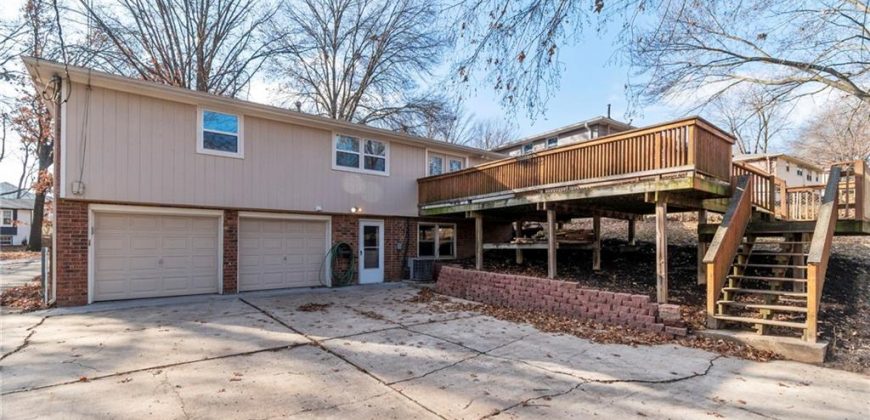 Homes for Sale in Kansas City, MO 64151 | 4402 NW 50th Street