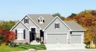 Homes for Sale in Parkville, MO 64152 | 6549 N Whitetail Way