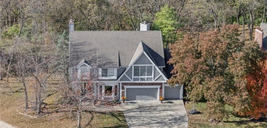 Homes for Sale in Parkville, MO 64152 | 6650 NW MONTICELLO Drive