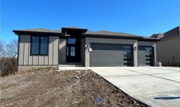 Homes for Sale in Platte City, MO 64079 | 12445 NW Appaloosa Street