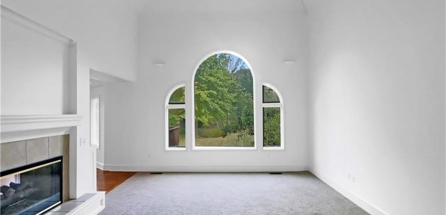 Homes for Sale in Kansas City, MO 64152 | 10105  River Hills Drive