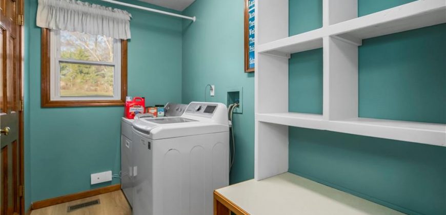 Homes for Sale in Liberty, MO 64068 | 1408  Dartmouth Drive