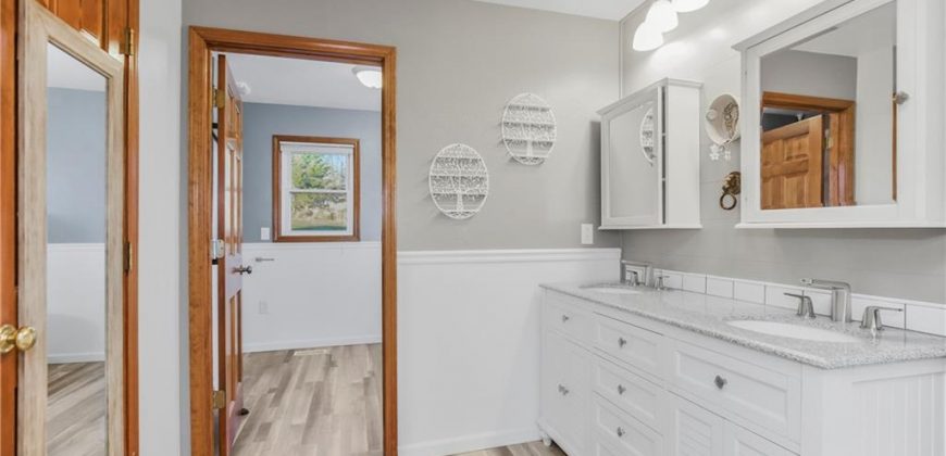 Homes for Sale in Liberty, MO 64068 | 1408  Dartmouth Drive