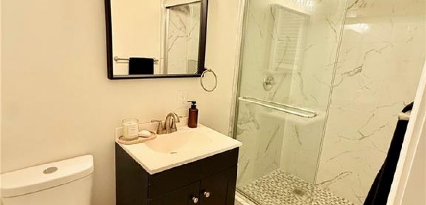 Homes for Sale in Kansas City, MO 64118 | 301 NW 81st Street