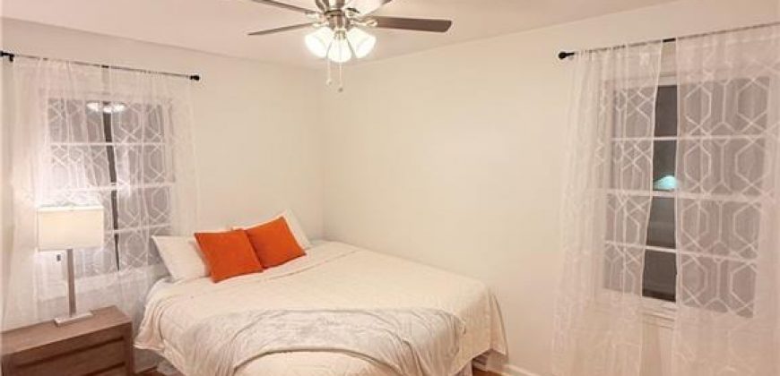 Homes for Sale in Kansas City, MO 64118 | 301 NW 81st Street