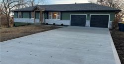 Homes for Sale in Kansas City, MO 64118 | 301 NW 81st Street