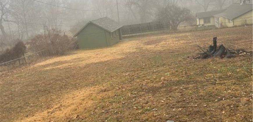 Homes for Sale in Kansas City, MO 64118 | 301 NW 81st Street