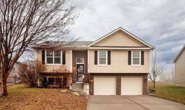 Homes for Sale in Platte City, MO 64079 | 15750 NW 125th Street