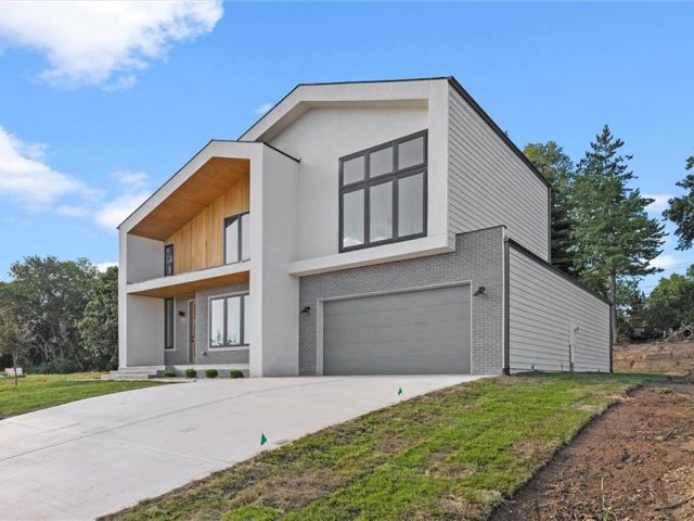 Homes for Sale in Kansas City, MO 64154 | 2614 NW 84th Terrace