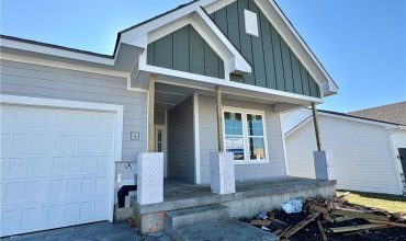 Homes for Sale in Kansas City, MO 64154 | 3017 NW 95th Terrace