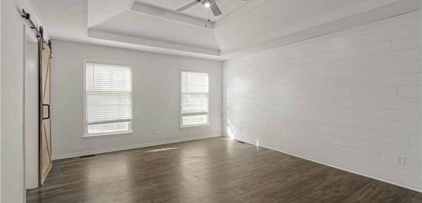 Homes for Sale in Liberty, MO 64068 | 1323  Amesbury Avenue