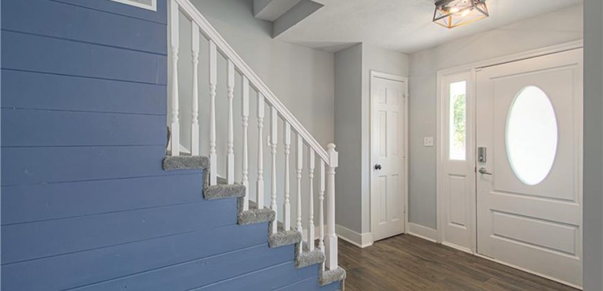 Homes for Sale in Liberty, MO 64068 | 1323  Amesbury Avenue