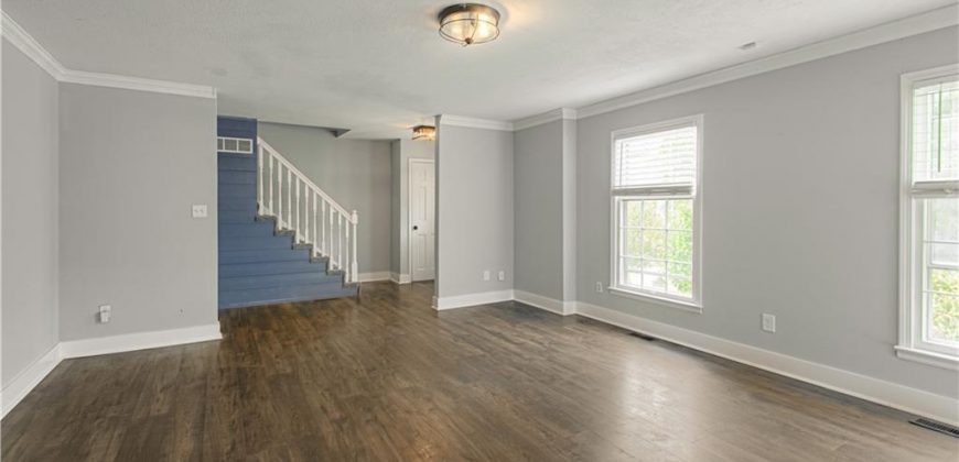 Homes for Sale in Liberty, MO 64068 | 1323  Amesbury Avenue