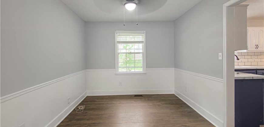 Homes for Sale in Liberty, MO 64068 | 1323  Amesbury Avenue