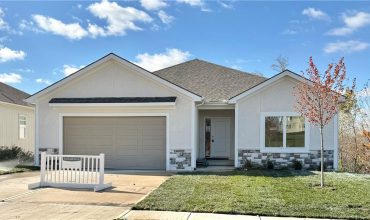 Homes for Sale in Kansas City, MO 64157 | 10022 N Oakland Avenue