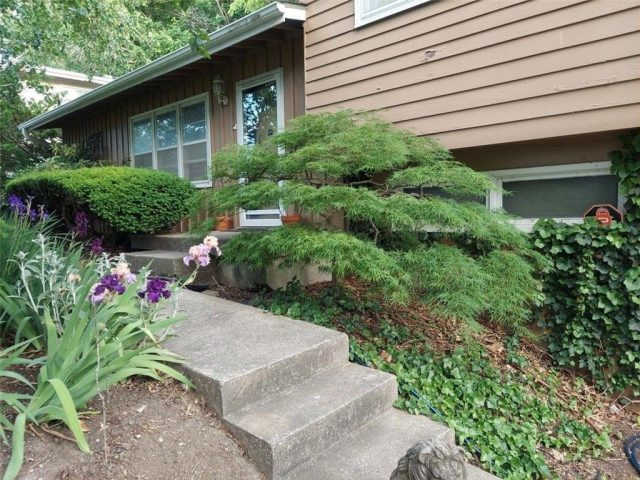 Homes for Sale in Kansas City, MO 64118 | 2101 NE 62nd Street