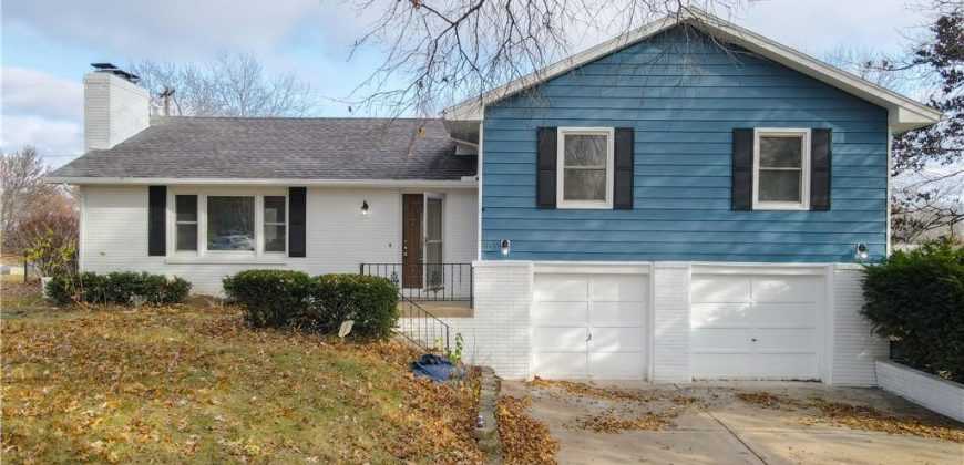 Homes for Sale in Smithville, MO 64089 | 14655  Gale Road