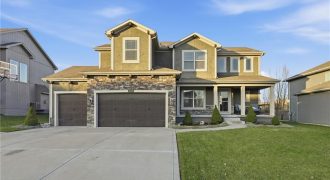 Homes for Sale in Kansas City, MO 64155 | 2410 NE 111th Terrace