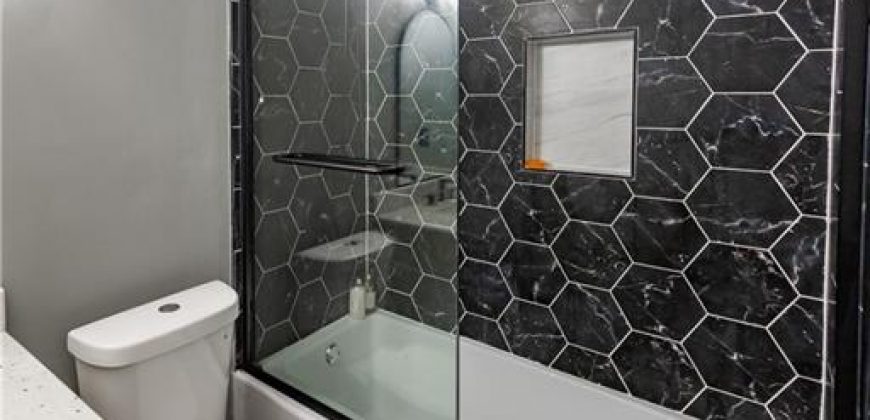 Homes for Sale in Kansas City, MO 64118 | 7216 N Hickory Street