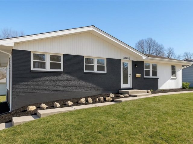 Homes for Sale in Kansas City, MO 64119 | 4537 NE 56th Street