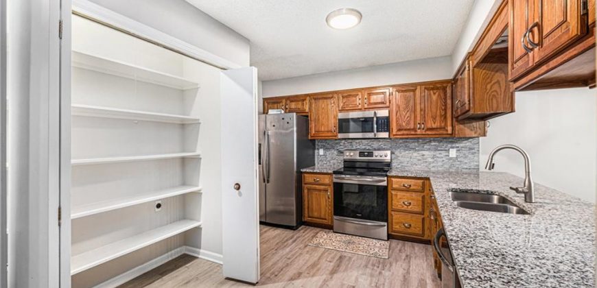 Homes for Sale in Gladstone, MO 64118 | 7123 N Brooklyn Avenue