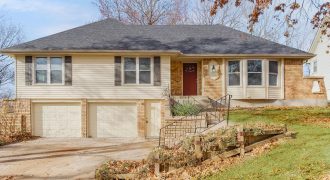 Homes for Sale in Kansas City, MO 64118 | 6912 N Madison Avenue