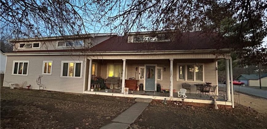 Homes for Sale in Dearborn, MO 64439 | 601  Main Street