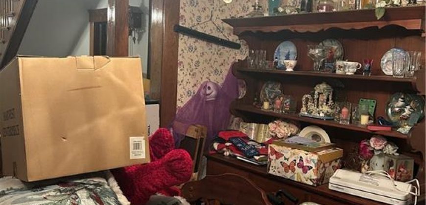 Homes for Sale in Dearborn, MO 64439 | 601  Main Street