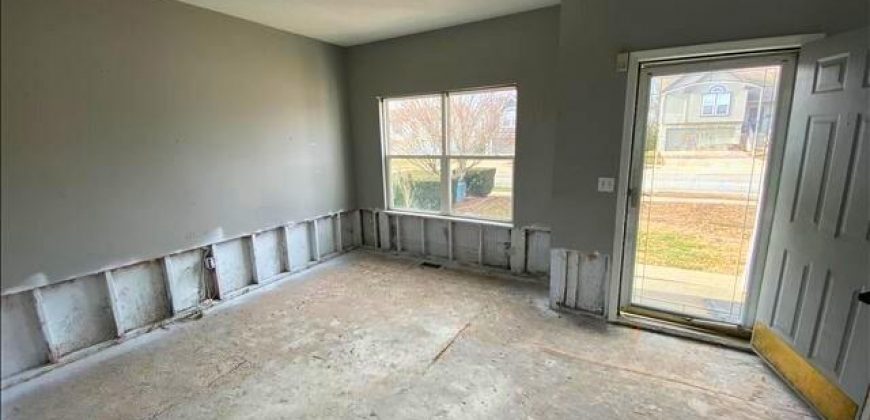 Homes for Sale in Kansas City, MO 64154 | 8547 N Robinhood Avenue