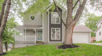 Homes for Sale in Gladstone, MO 64119 | 5835 N College Street